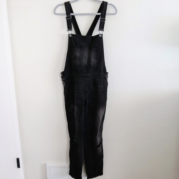 Mossimo Black Denim Overalls - Picture 2 of 8
